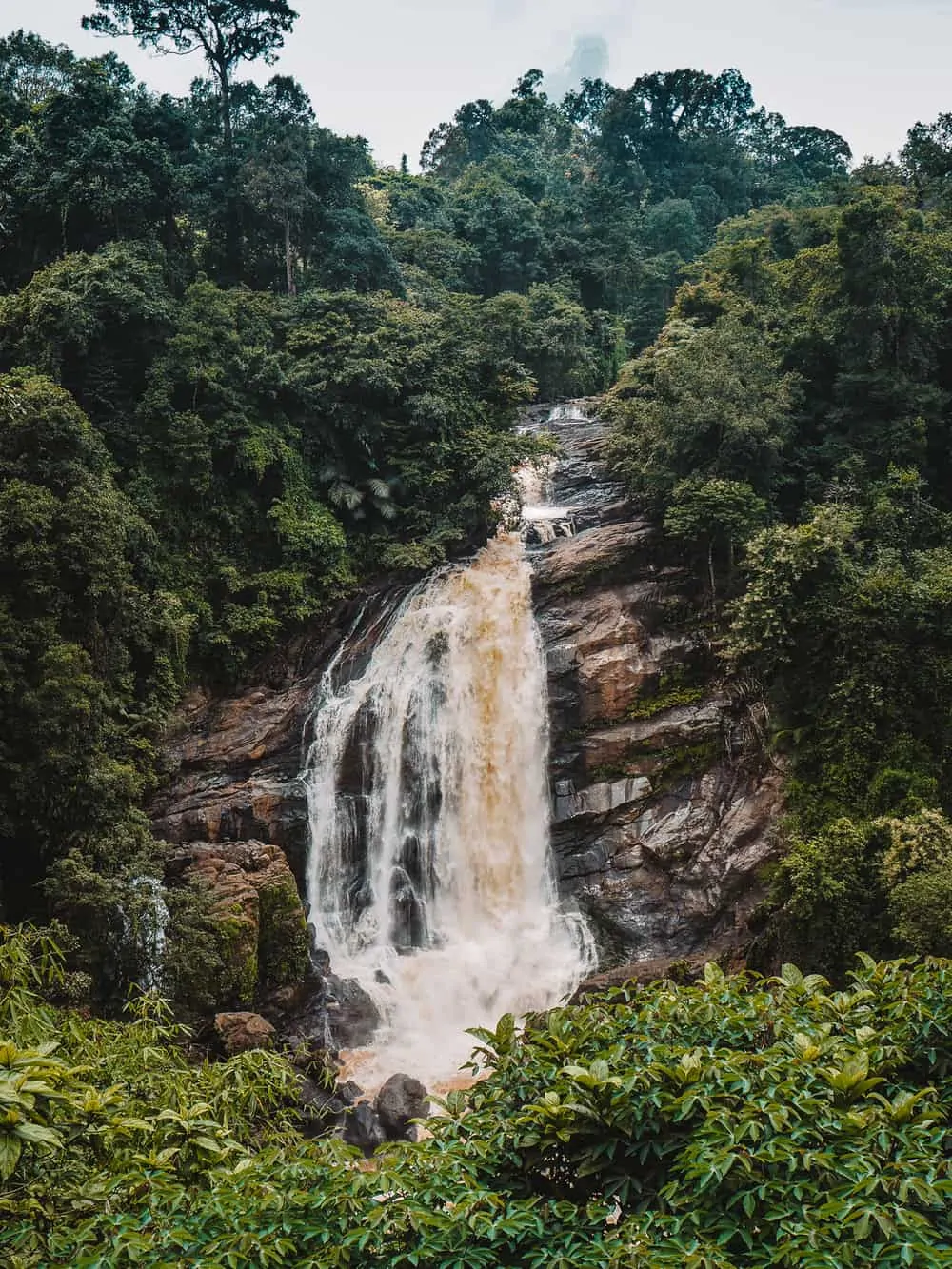 Kallar Waterfall img